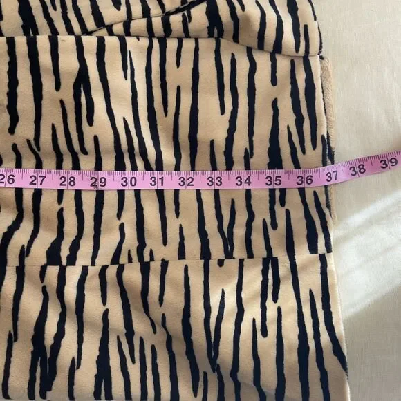 Bebe Faux Fur Tiger Stripe Beige Black Belted Coat L